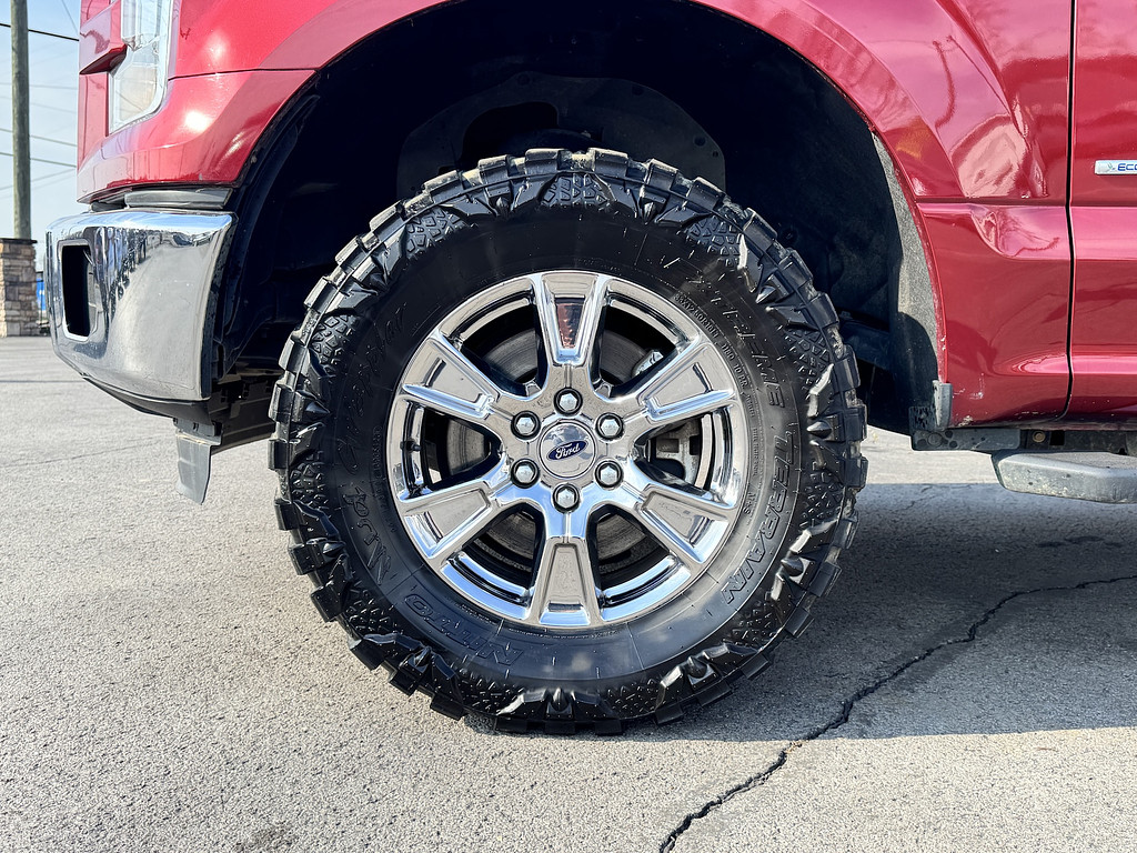 2016 Ford F-150 CREW CAB Located at Auto Credit Group LLC light-box-slides