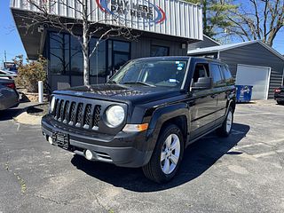 Thumbnail - 2011 Jeep PATRIOT SPORT