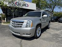 2011 Cadillac ESCALADE
