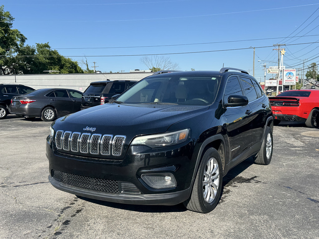 2019 Jeep Cherokee Latitude's photo