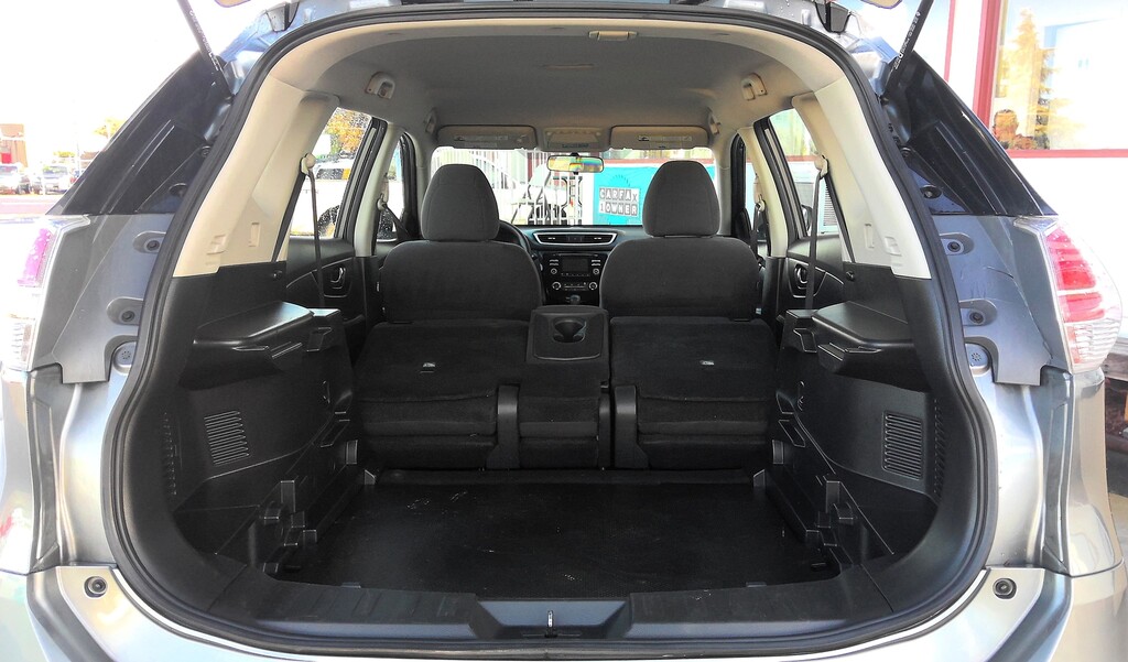 2016 Nissan ROGUE Located at World Famous Car Sales light-box-slides