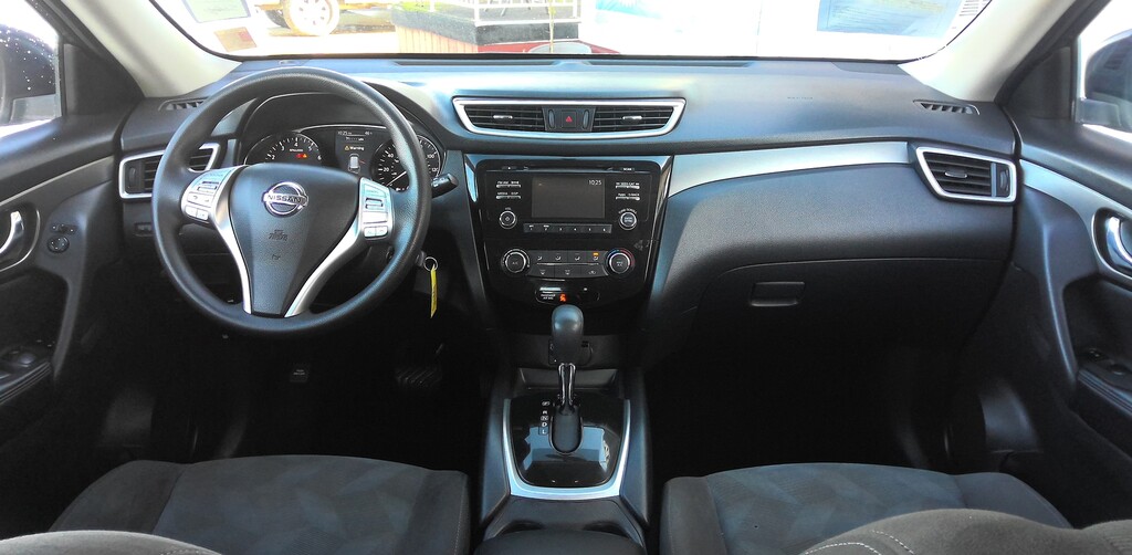 2016 Nissan ROGUE Located at World Famous Car Sales light-box-slides