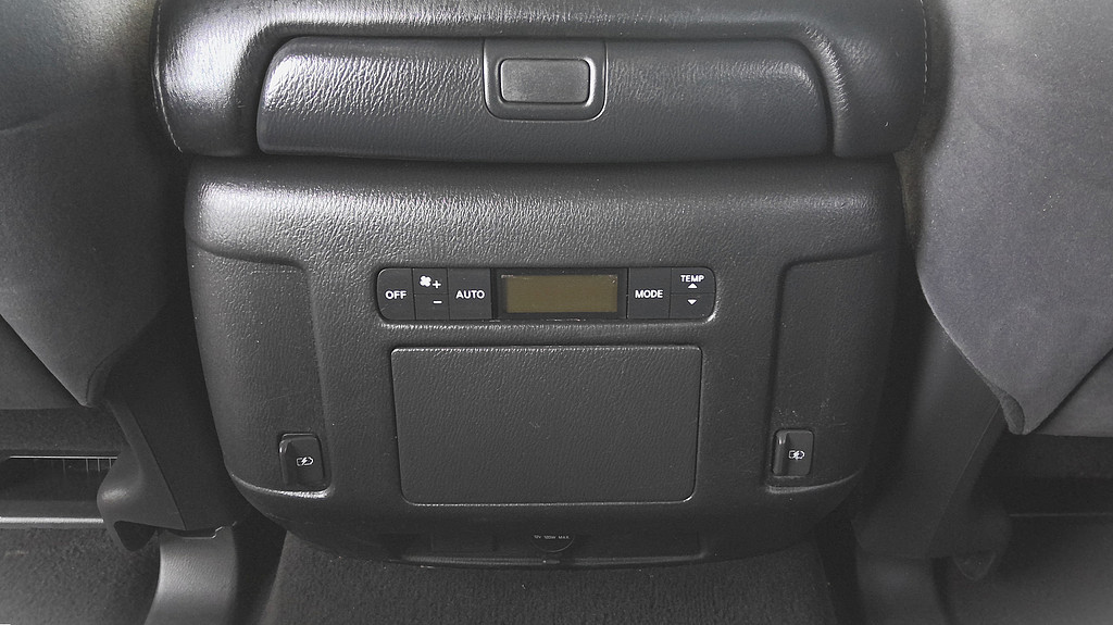 2018 Nissan ARMADA Located at World Famous Car Sales light-box-slides