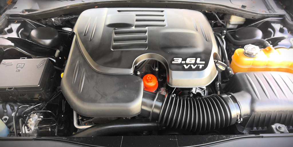 2013 Dodge CHARGER Located at World Famous Car Sales slide-image