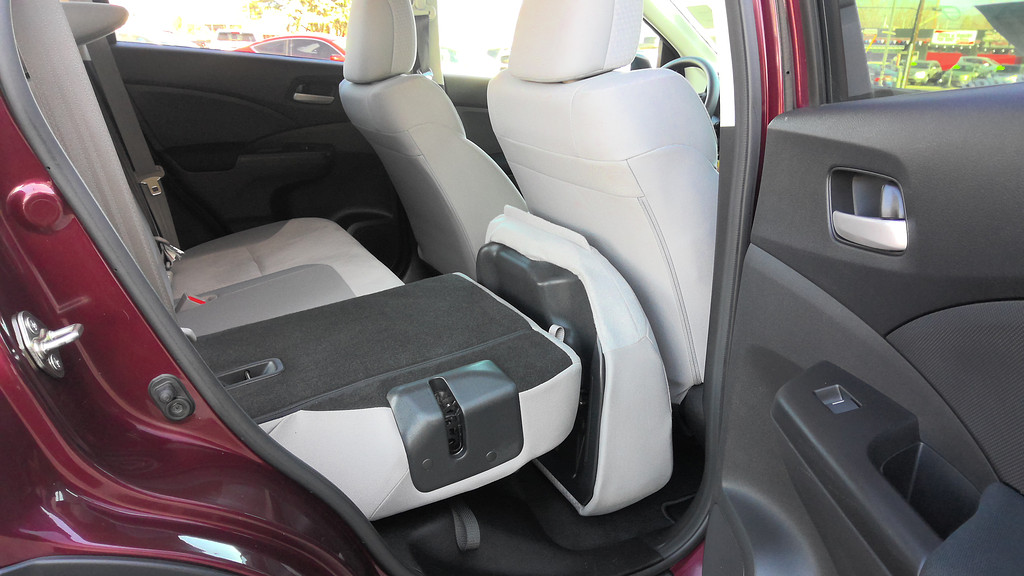 2016 Honda CR-V Located at World Famous Car Sales light-box-slides