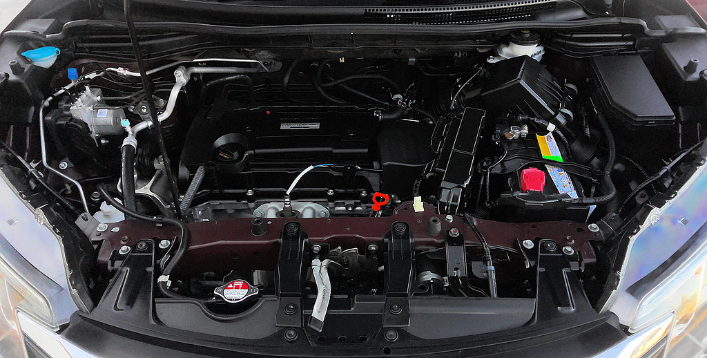 2016 Honda CR-V Located at World Famous Car Sales slide-image