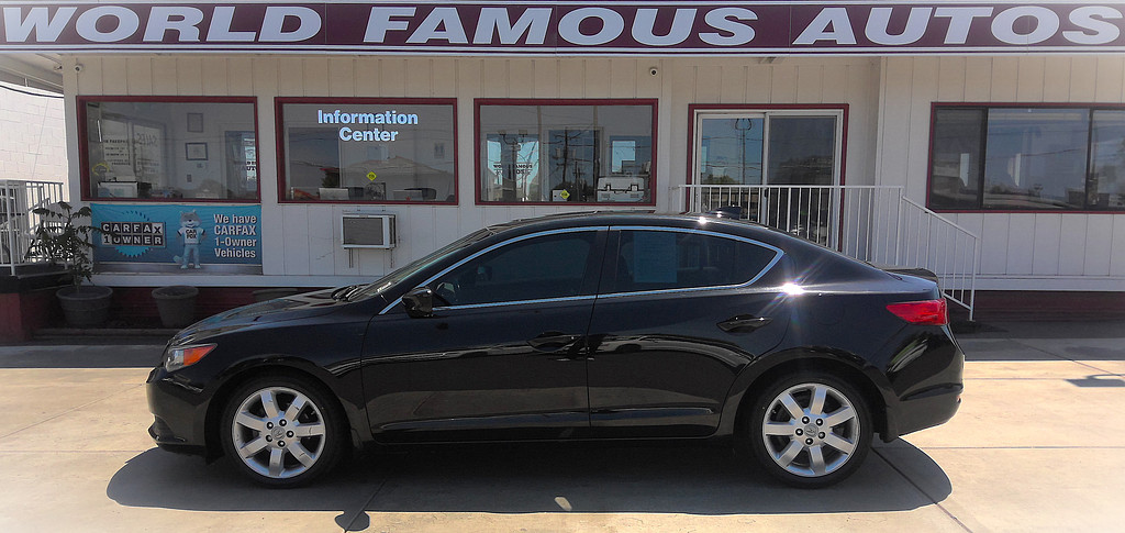 2013 Acura ILX Premium's photo