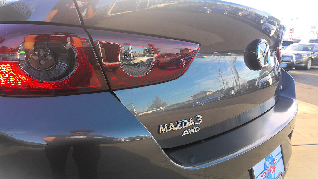 2020 Mazda MAZDA3 Located at World Famous Car Sales slide-image