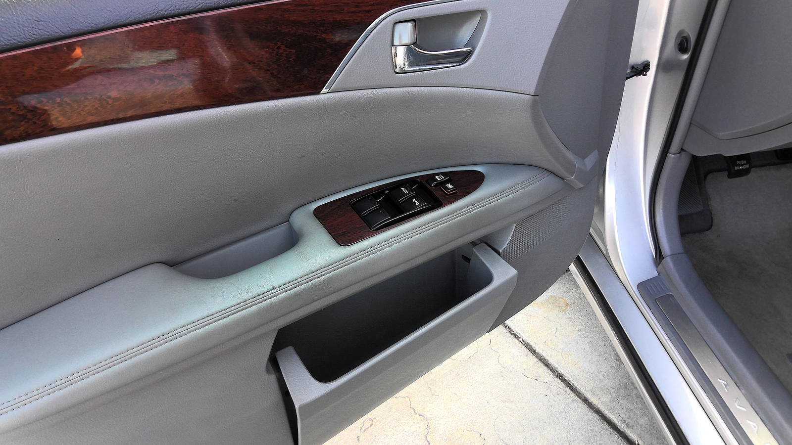 2008 Toyota Avalon