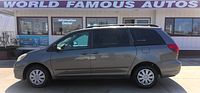 2004 Toyota SIENNA