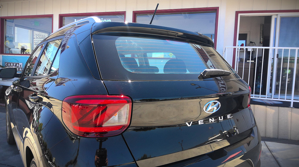 2025 Hyundai VENUE Located at World Famous Car Sales slide-image