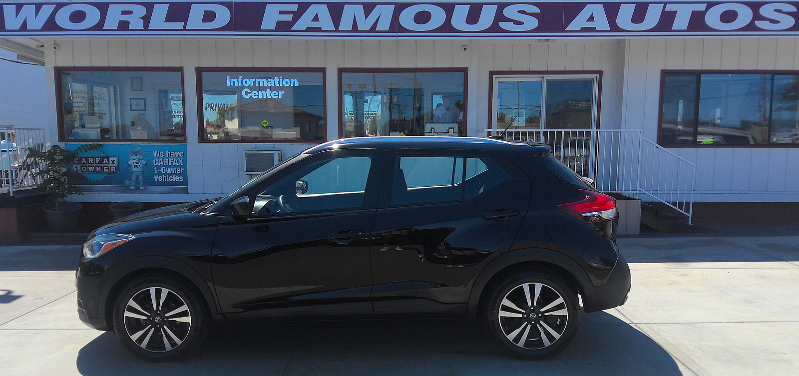 2020 Nissan KICKS