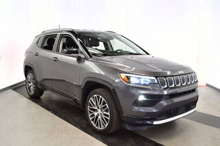 Thumbnail - 2022 Jeep Compass