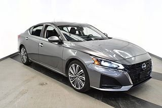 Thumbnail - 2023 Nissan Altima