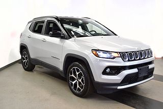 Thumbnail - 2025 Jeep Compass
