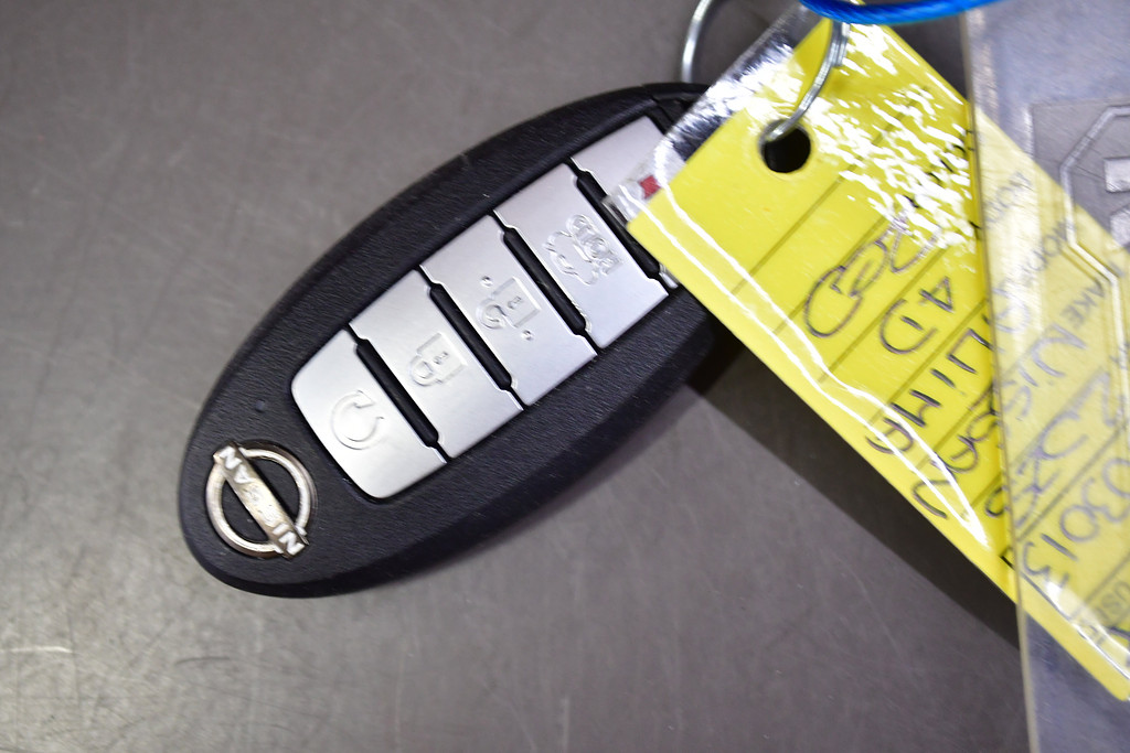 slide-image