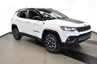 Thumbnail - 2025 Jeep Compass