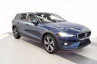 Thumbnail - 2025 Volvo V60 Cross Country