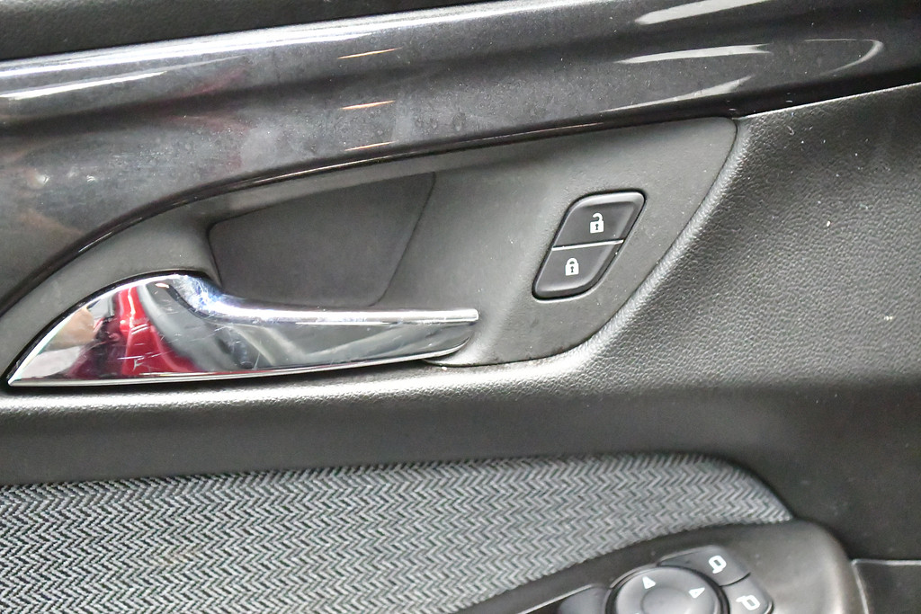slide-image