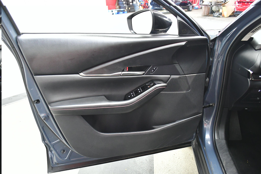 slide-image
