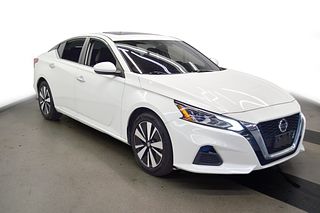 Thumbnail - 2022 Nissan Altima