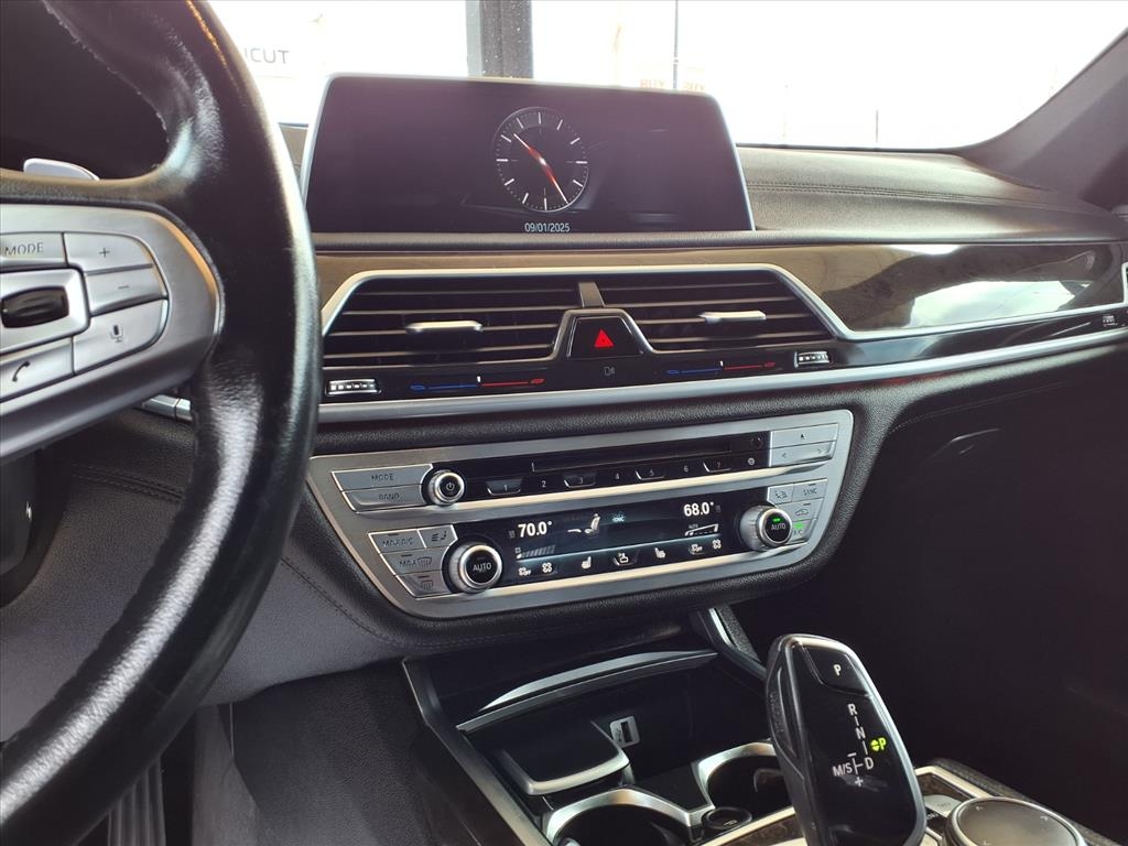 2016 BMW 7 Series 740i