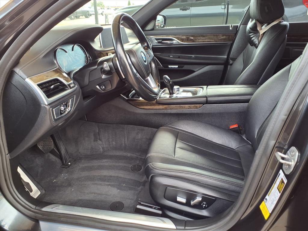2016 BMW 7 Series 740i