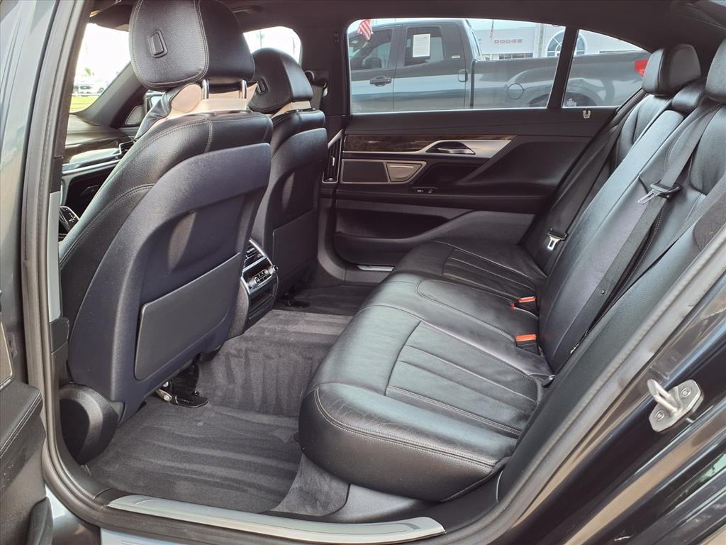 2016 BMW 7 Series 740i