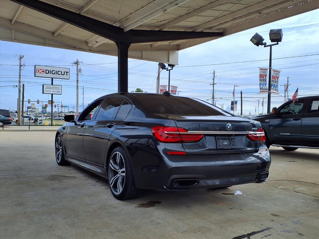 2016 BMW 7 Series 740i