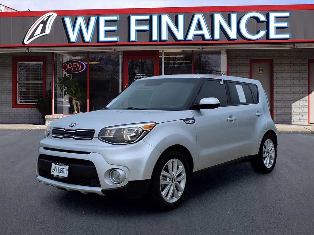 2018 Kia Soul 2.0L + 6 A/T's photo