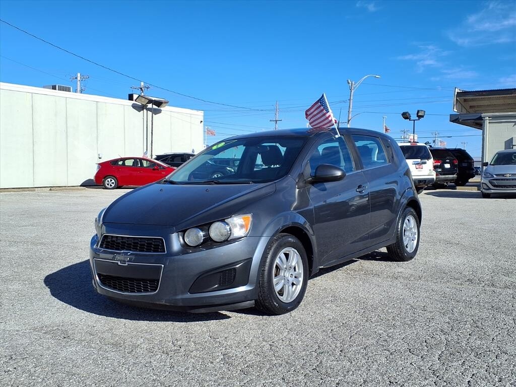 2013 Chevrolet Sonic LT's photo