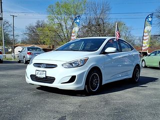 Thumbnail - 2016 Hyundai ACCENT