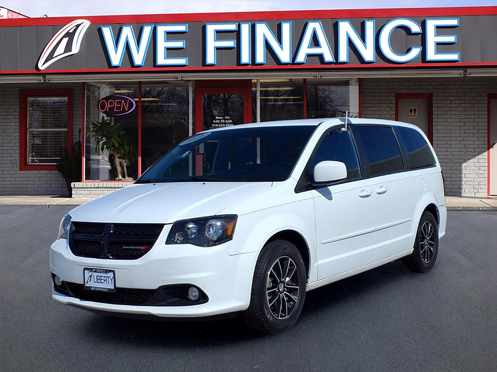 2016 Dodge Grand Caravan SXT's photo