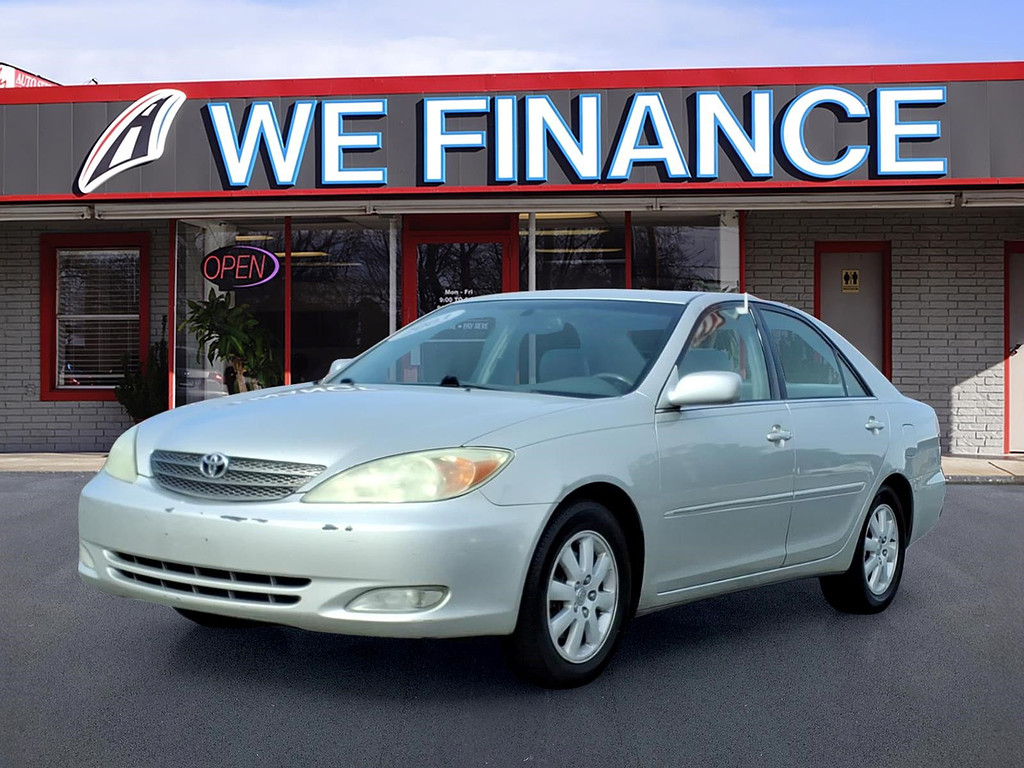2003 Toyota Camry XLE V6 4AT's photo