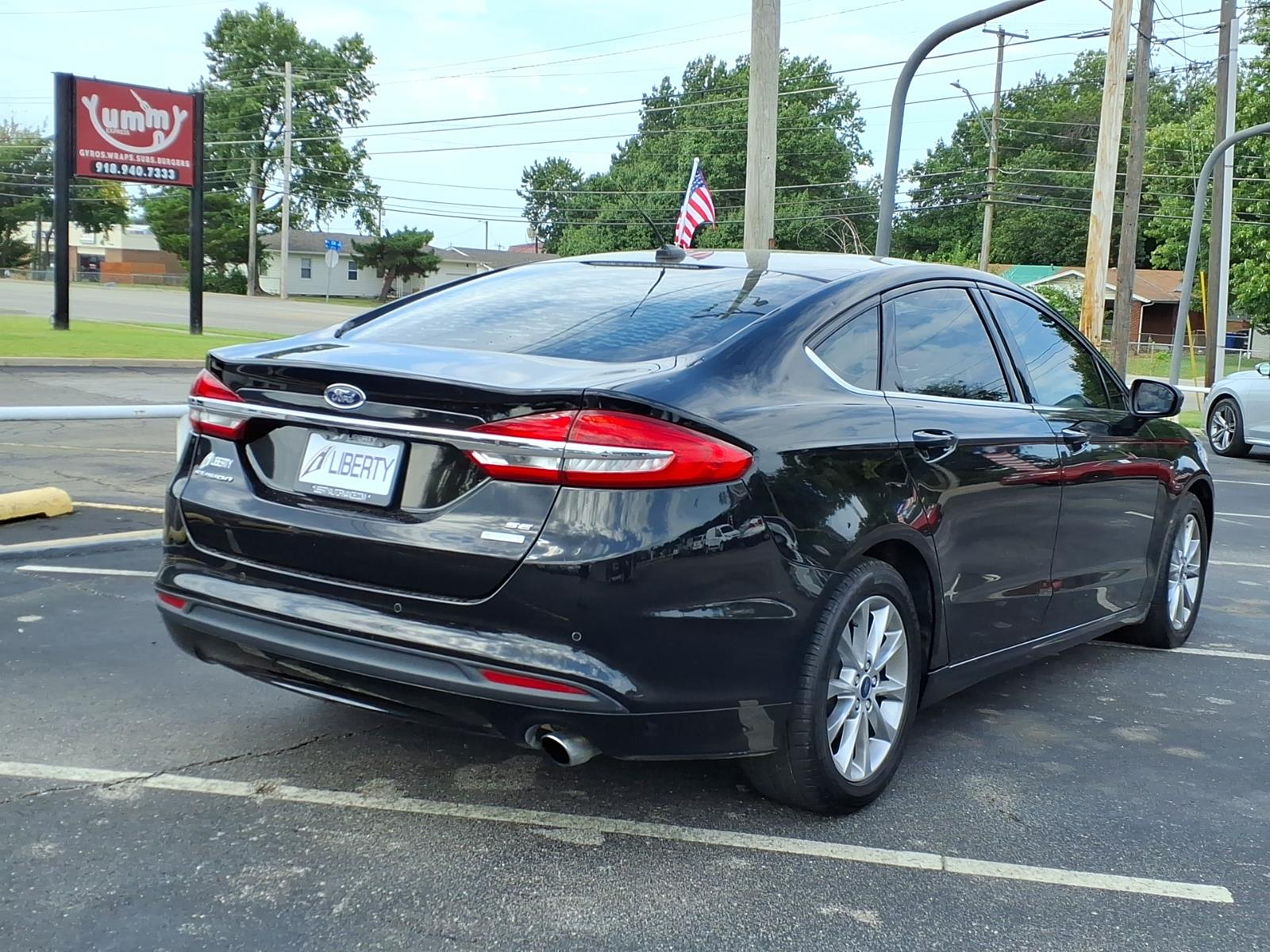 2017 Ford Fusion SE