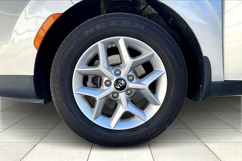 2020 Kia Soul S - Photo 9