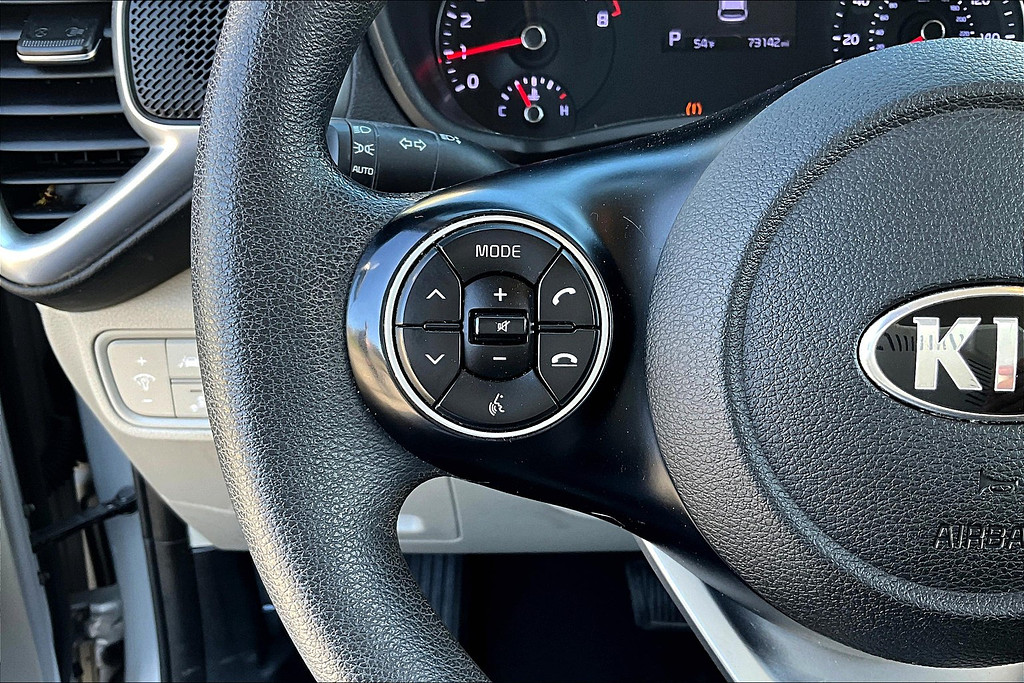 2020 Kia Soul S - Photo 18
