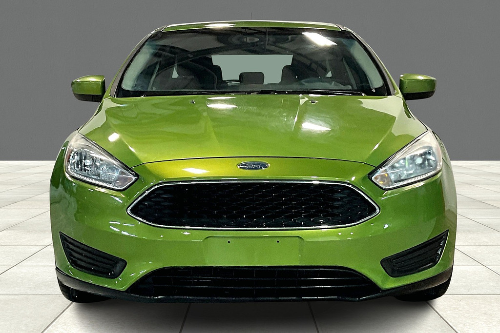 2018 Ford FOCUS Located at Cole Auto Outlet slide-image