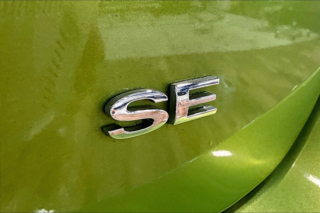 2018 Ford FOCUS Located at Cole Auto Outlet slide-image