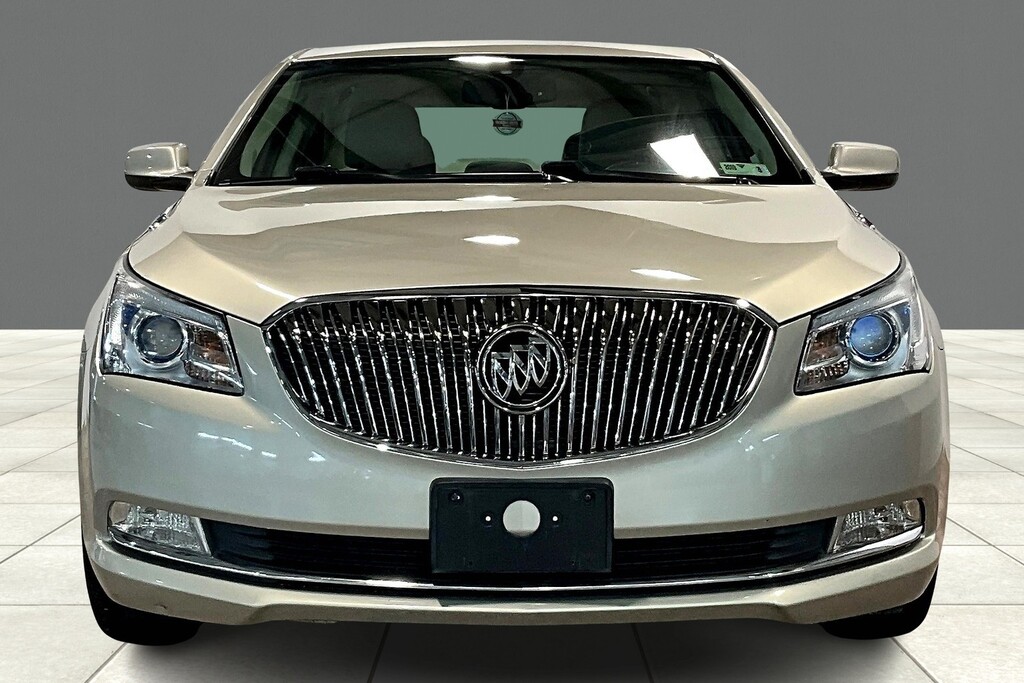 2015 Buick LACROSSE Located at Cole Auto Outlet light-box-slides