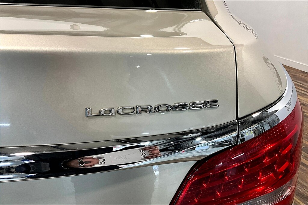 2015 Buick LACROSSE Located at Cole Auto Outlet light-box-slides