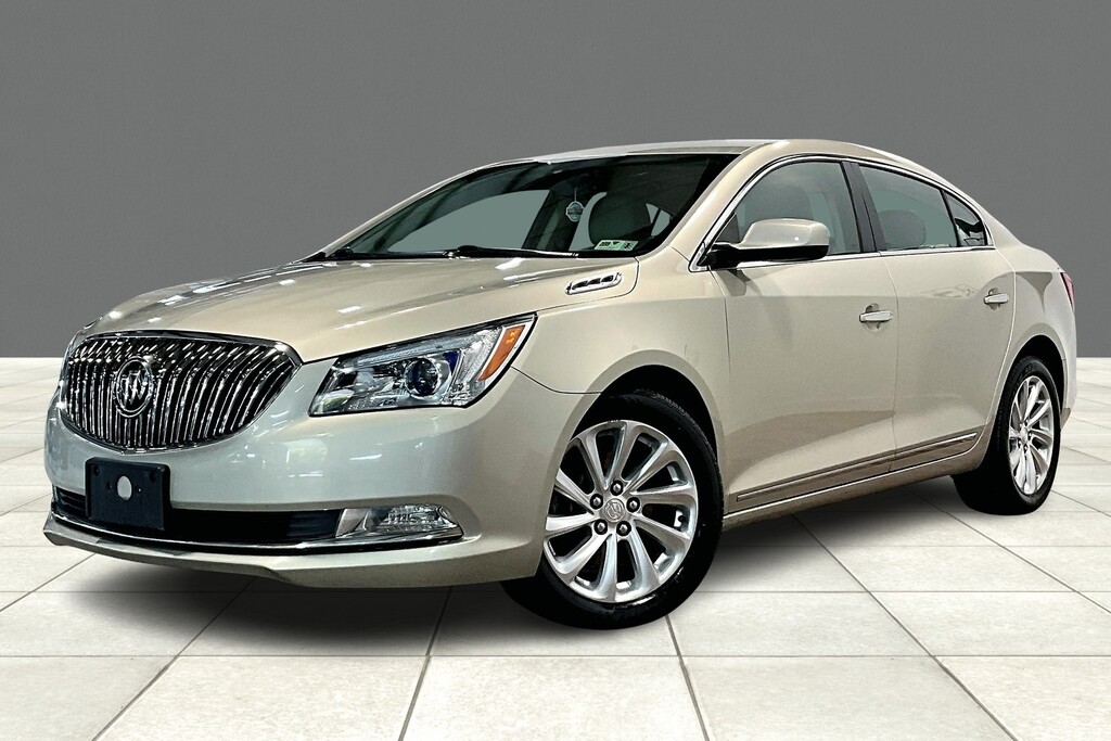 2015 Buick LACROSSE Located at Cole Auto Outlet light-box-slides