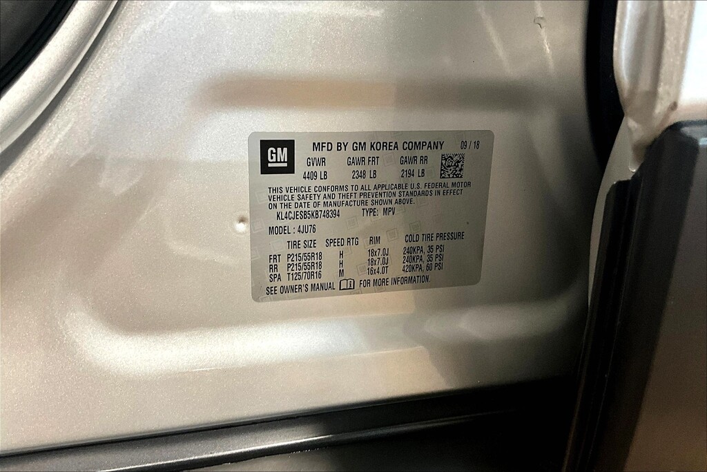 2019 Buick ENCORE Located at Cole Auto Outlet light-box-slides