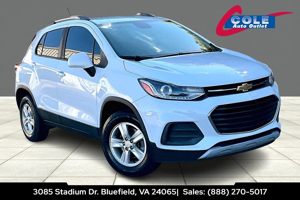 2022 Chevrolet TRAX Located at Cole Auto Outlet slide-image