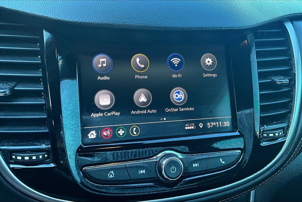 2022 Chevrolet TRAX Located at Cole Auto Outlet slide-image