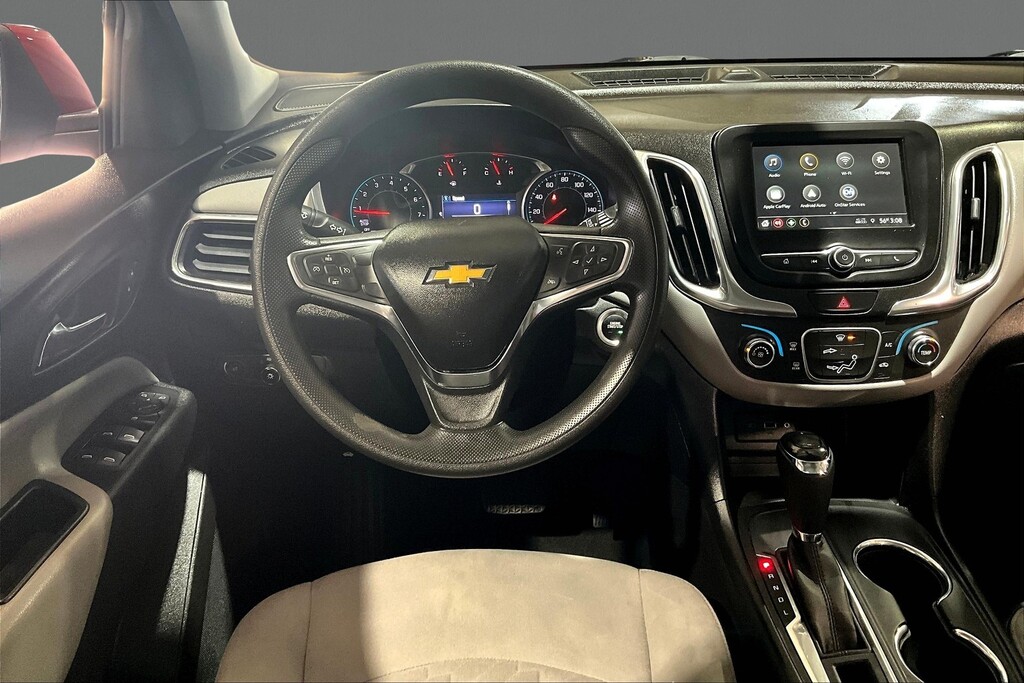 2019 Chevrolet EQUINOX Located at Cole Auto Outlet light-box-slides