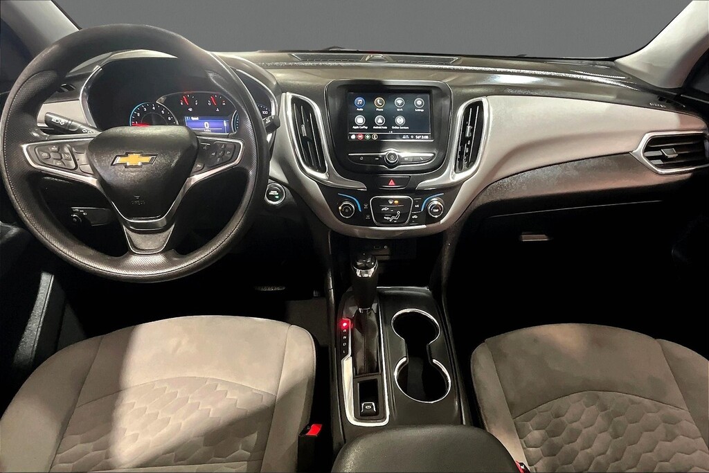 2019 Chevrolet EQUINOX Located at Cole Auto Outlet light-box-slides