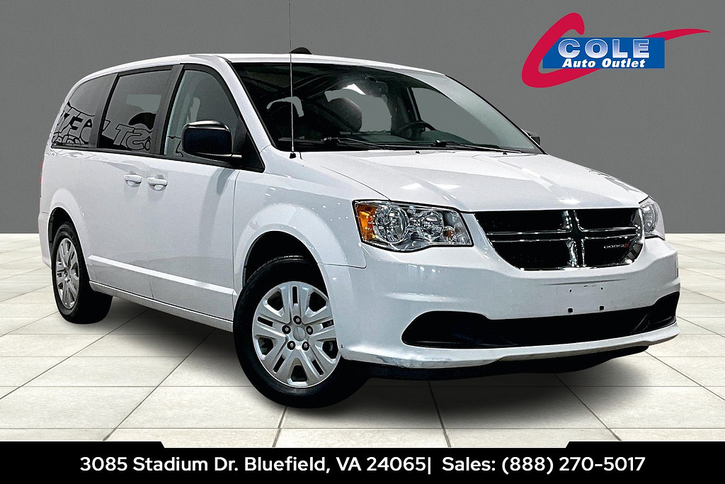 2018 Dodge GRAND CARAVAN Located at Cole Auto Outlet light-box-slides