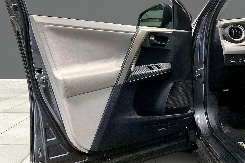 2013 Toyota RAV4 Located at Cole Auto Outlet slide-image