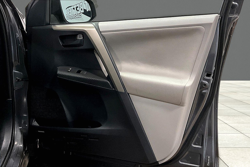 2013 Toyota RAV4 Located at Cole Auto Outlet slide-image